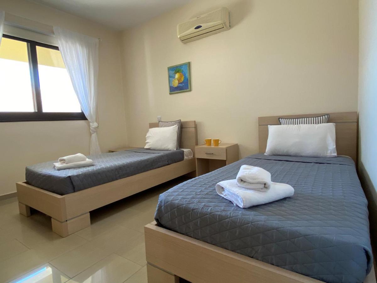 Kyklades Resort&Spa Paralimni Exterior foto