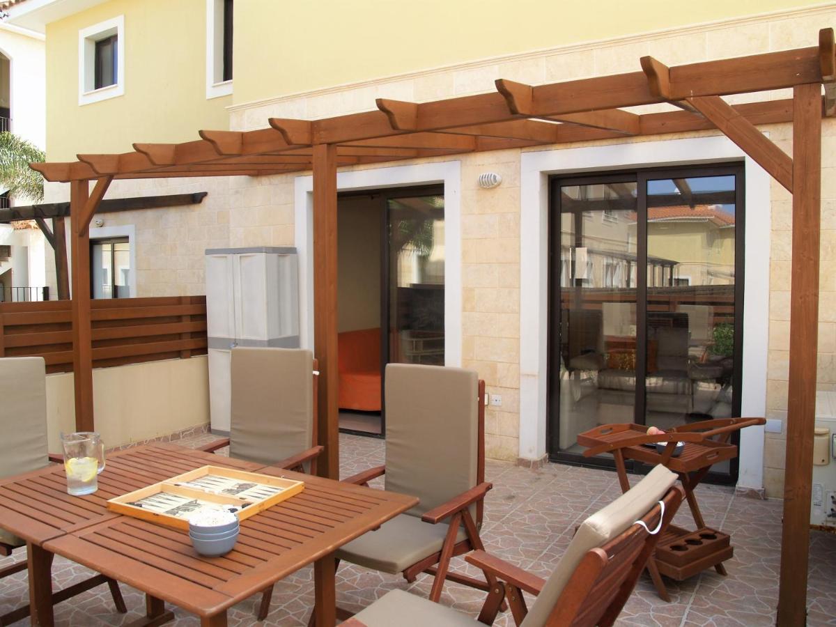 Kyklades Resort&Spa Paralimni Exterior foto