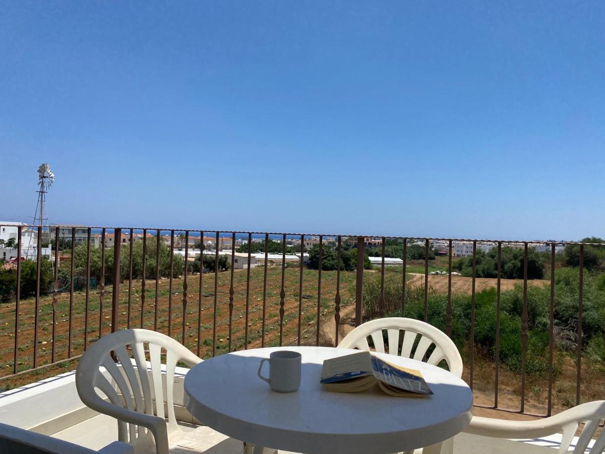 Kyklades Resort&Spa Paralimni Exterior foto